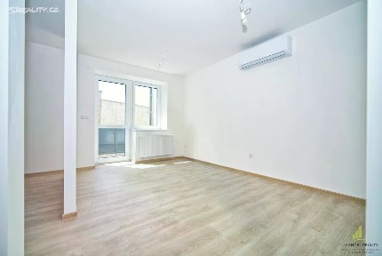Prodej bytu 1+kk 45 m² Břeclav