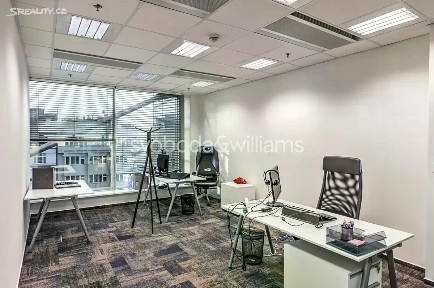 Pronájem kanceláře 528 m² Vinohradská, Praha - Žižkov