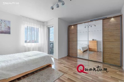 Praha, Praha 3, Strašnice, Zvěřinova