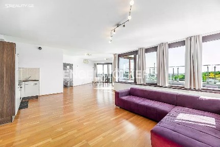 Pronájem bytu 2+kk 98 m² V zářezu, Praha - Jinonice