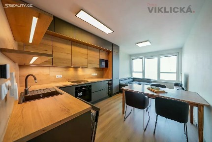 Praha, Praha 4, Záběhlice, Choceradská, 2