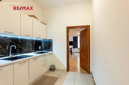 Praha, Praha 1, Staré Město, Hradební, 5