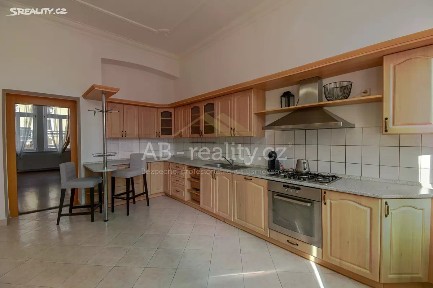 Prodej bytu 3+1 126 m² U nádraží, Teplice