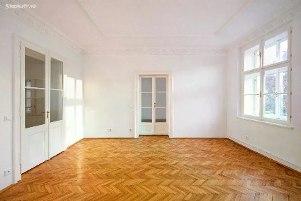 Prodej bytu 2+1 94 m² Karlínské náměstí, Praha - Karlín