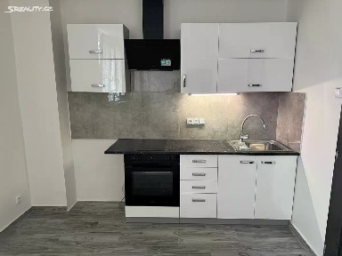 Prodej bytu 1+kk 24 m² Azalková, Praha - Hostivař