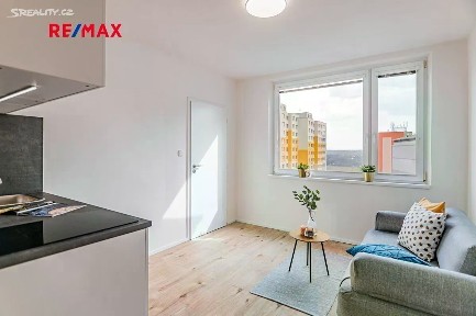 Prodej bytu 2+kk 31 m² V Lázních, Jesenice