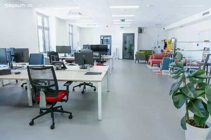 Pronájem kanceláře 100 m² Revoluční, Praha