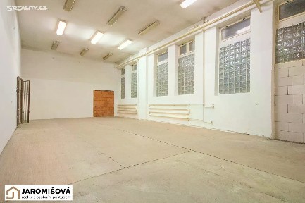Pronájem skladového prostoru 73 m² Kyslíková, Praha - Modřany