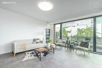 Prodej bytu 4+kk 210 m² Táborská, Černošice