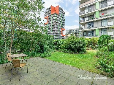 Pronájem bytu 3+kk 74 m² Počernická, Praha - Malešice