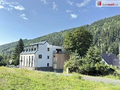 Merklín, Karlovy Vary, Pstruží