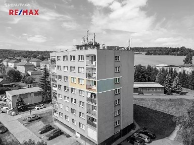 Prodej bytu 3+1 64 m² Jince