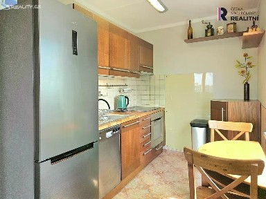 Pronájem bytu 3+kk 68 m² Bazovského, Praha - Řepy