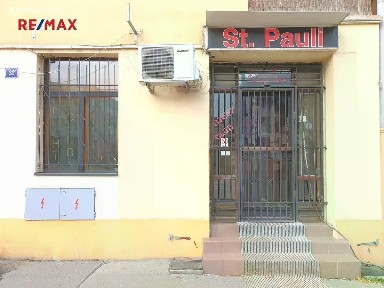 Prodej obchodního prostoru 136 m² Jankovcova, Praha - Holešovice