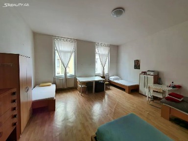 Pronájem bytu pokoje 30 m² Veveří, Brno