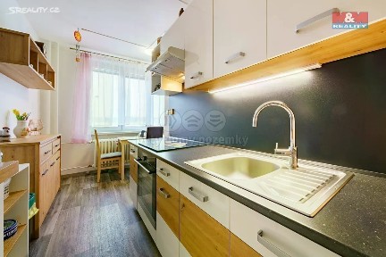 Prodej bytu 2+1 55 m² Závodu míru, Sokolov