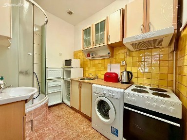 Brno, Brno-město, Staré Brno, Hybešova, 37