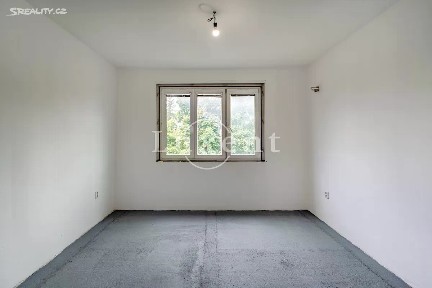 Praha, Praha 10, Strašnice, Na padesátém, 4