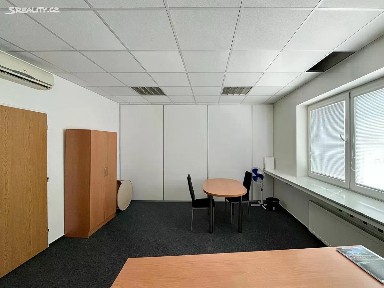 Pronájem kanceláře 20 m² Hněvkovského, Brno - Komárov
