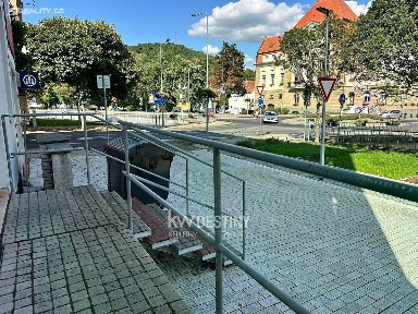 Pronájem kanceláře 136 m² Břežánská, Bílina - Mostecké Předměstí