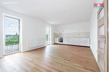 Pronájem bytu 3+kk 63 m² Na Nivách, Jihlava
