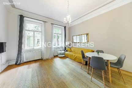 Praha, Praha 8, Karlín, Kaizlovy sady, 9