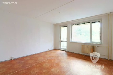 Pronájem bytu 3+1 82 m² Platónova, Praha - Modřany