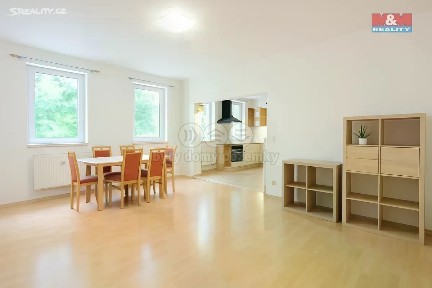 Prodej bytu 3+1 66 m² Nerudova, Karlovy Vary - Stará Role