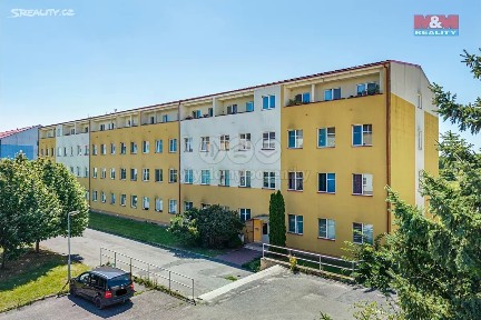 Milovice, Nymburk, Mladá, Topolová