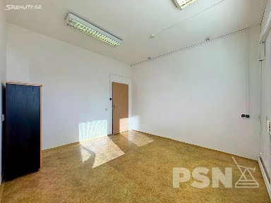 Pronájem kanceláře 14 m² Kaštanová, Brno - Brněnské Ivanovice