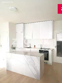 Pronájem bytu 3+kk 70 m² Zlín
