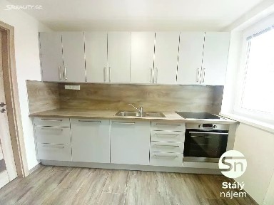 Pronájem bytu 2+1 52 m² U Kina, Říčany