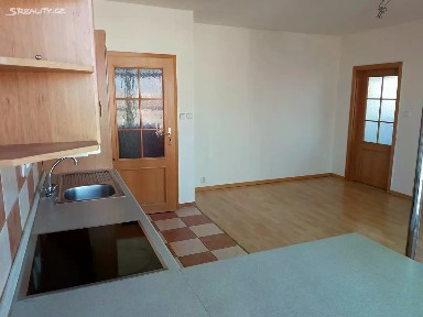 Pronájem bytu 2+kk 56 m² Vinohradská, Praha - Vinohrady