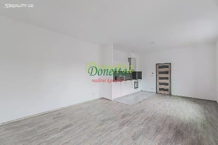 Pronájem bytu 1+kk 41 m² Dukelská třída, Nový Bydžov