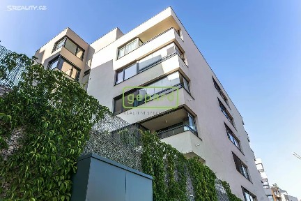 Pronájem bytu 2+kk 63 m² Holečkova, Praha - Smíchov