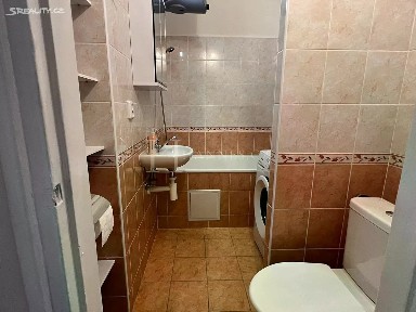 Pronájem bytu 1+kk 31 m² Africká, Praha - Vokovice