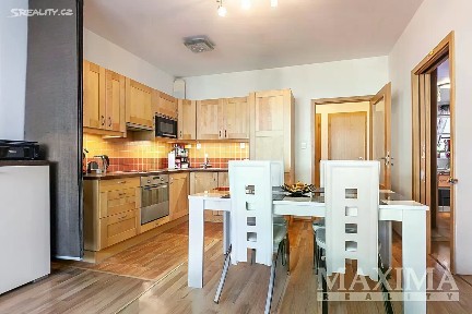 Praha, Praha 9, Kbely, Herlíkovická, 16