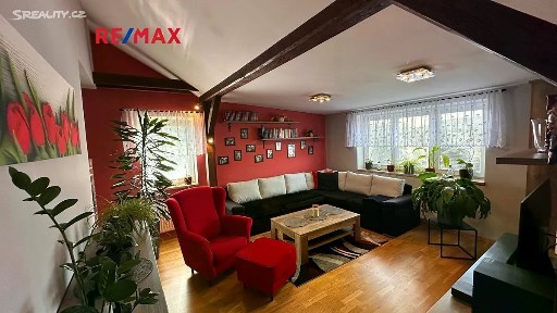 Prodej bytu 3+1 87 m² náměstí Josefa Machka, Praha - Košíře