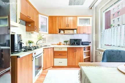 Prodej bytu 2+1 40 m² Sídliště, Krupka