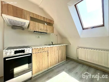 Pronájem bytu 2+1 66 m² Rejskova, Olomouc - Hodolany