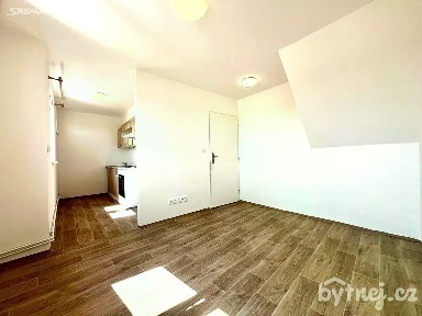 Pronájem bytu 2+kk 43 m² Rejskova, Olomouc - Hodolany