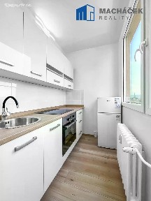 Prodej bytu 1+kk 27 m² Zemská, Teplice - Trnovany