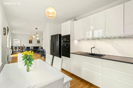 Prodej bytu 3+kk 88 m² Slávy Horníka, Praha - Košíře
