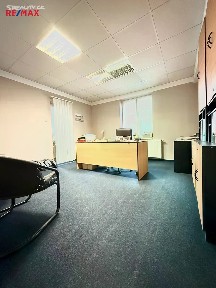 Pronájem kanceláře 250 m² Sadová, Bílina - Chudeřice