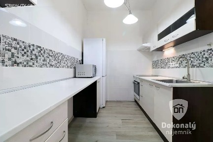 Praha, Praha 4, Nusle, 5. května, 61