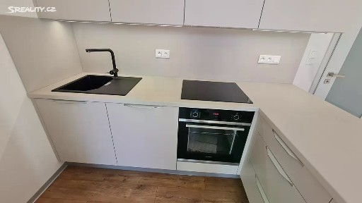 Pronájem bytu 1+kk 41 m² Uničovská, Šternberk