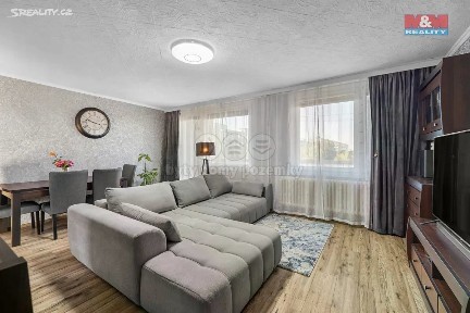 Prodej bytu 3+kk 67 m² Lovosická, Praha - Prosek