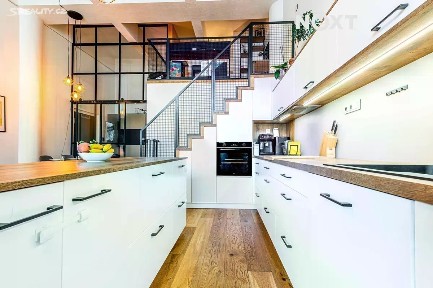 Prodej bytu 2+kk 64 m² Naskové, Praha - Košíře