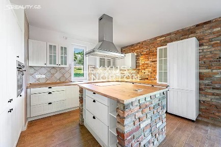 Praha, Praha 9, Vysočany, Strnadových