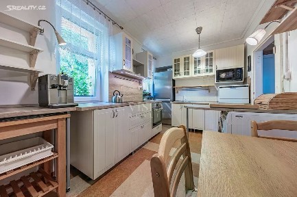 Prodej bytu 3+1 72 m² Jedličkova, Lysá nad Labem